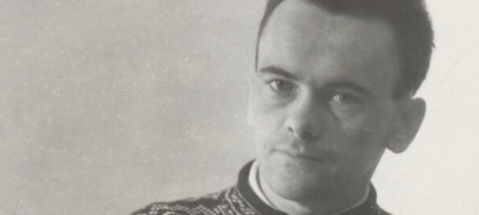 Hvorfor skjelte alle ut treneren på motstanderlaget? Svaret førte Aage langt ned i et dystert kapittel av Norges historie