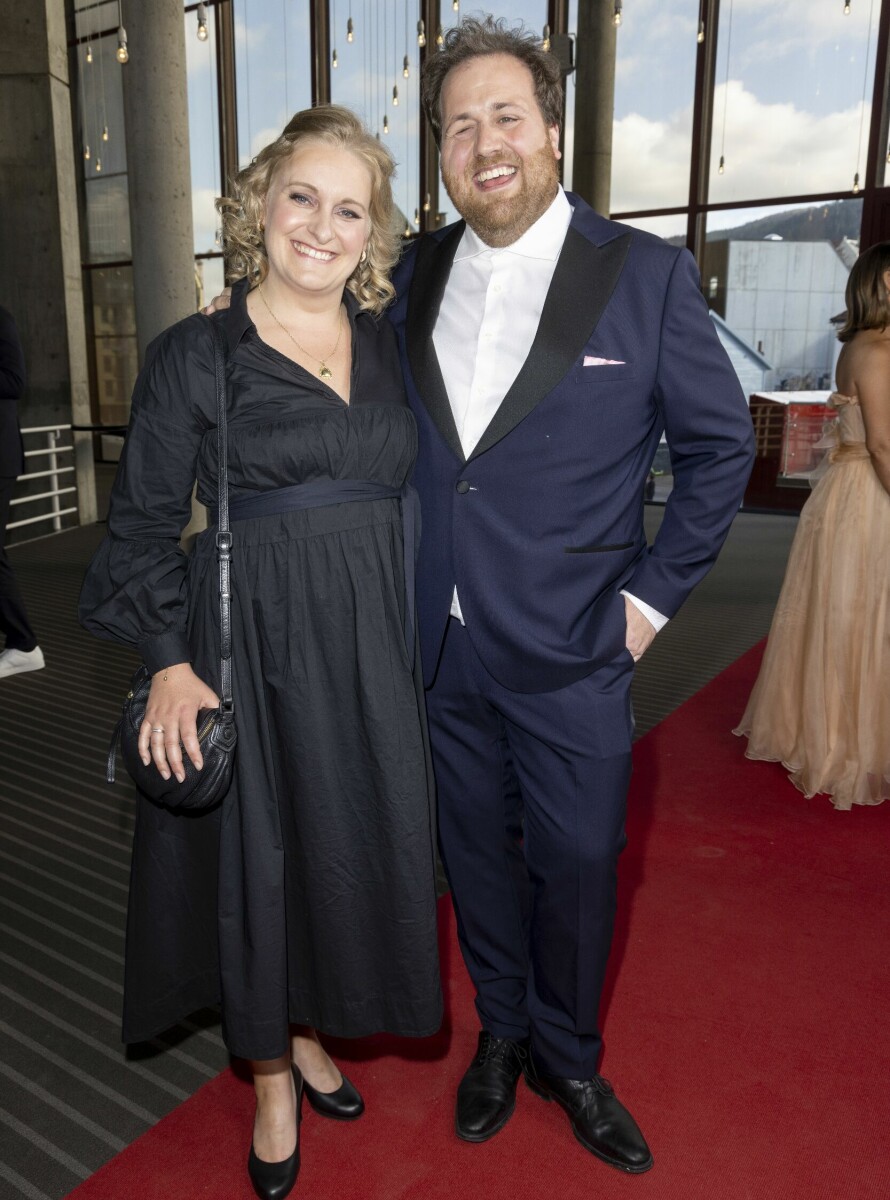 Ronny Brede Aase (36) og Tuva Fellman (35)