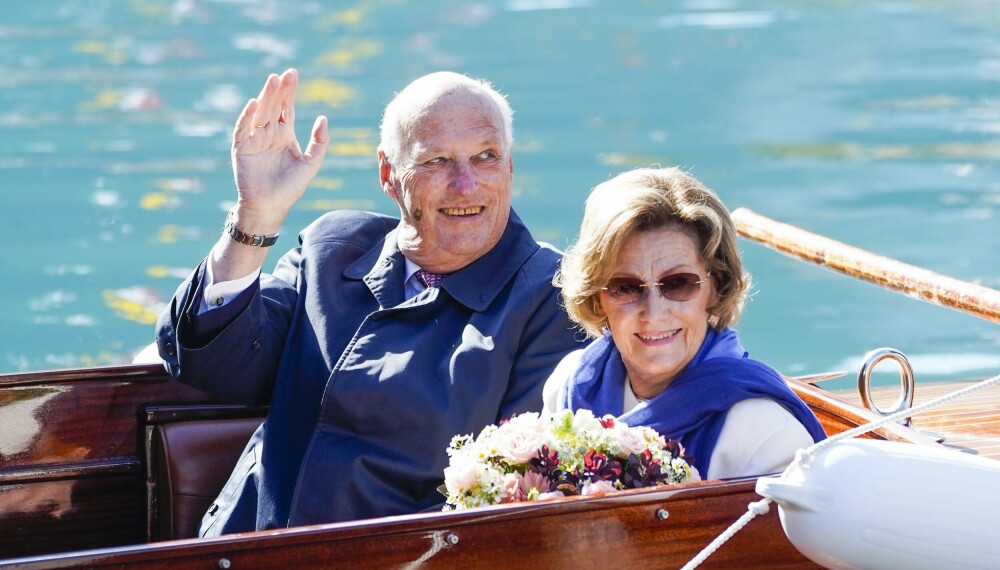 PÅ TUR IGJEN: Kong Harald og dronning Sonja er denne uken på reise i Nordland.