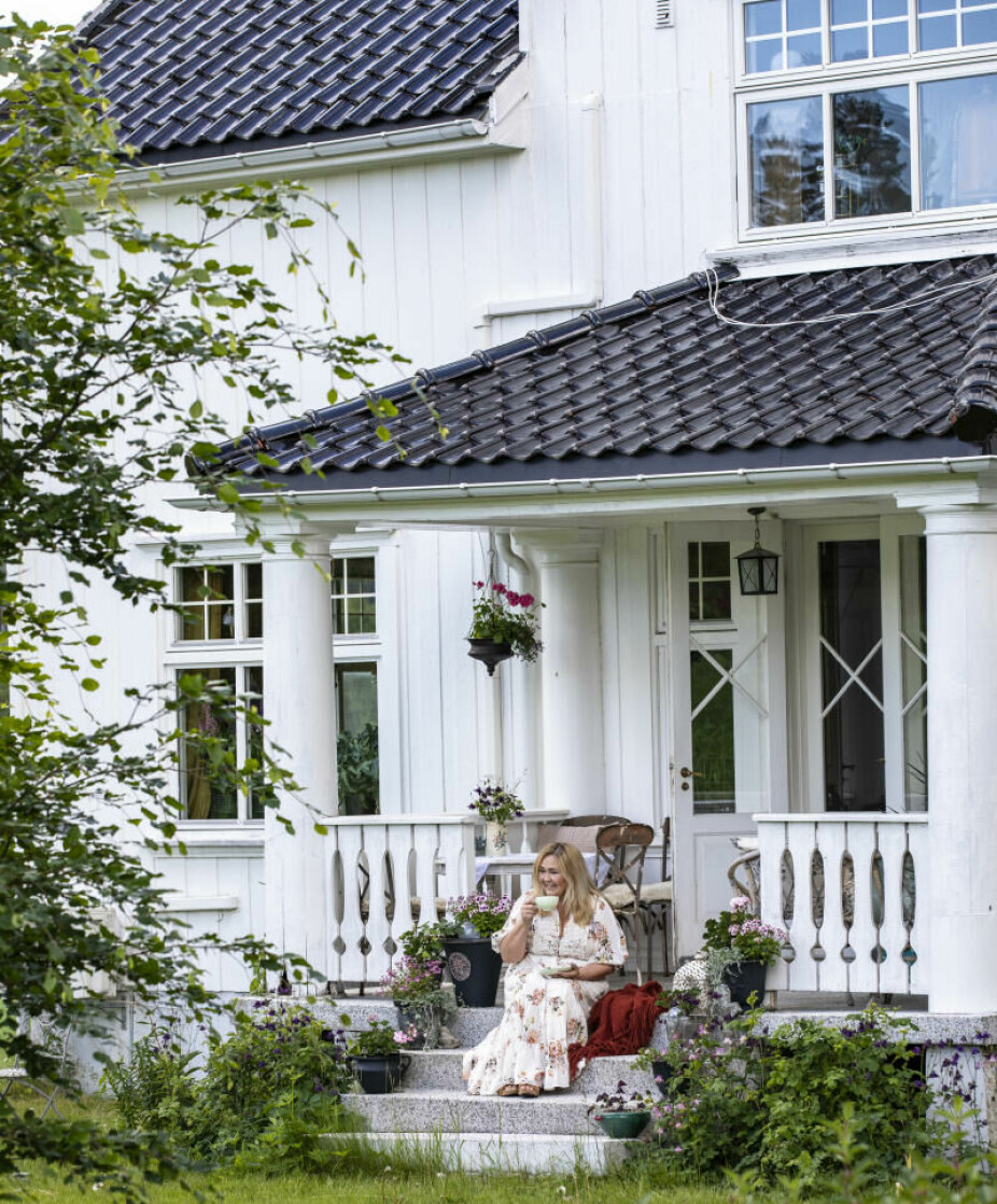 Veranda Stairs: A good cup of coffee on the Veranda Stairs is the best start to the day I could possibly imagine.