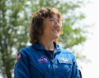 <b>REKORD-INNEHAVER:</b> Christina Hammock Koch skal på sin andre flytur til verdensrommet med Artemis II, og har fra før rekorden for kvinner med totalt 328 dager i verdensrommet. Hun deltok dessuten i de første romvandringene kun for kvinner. 