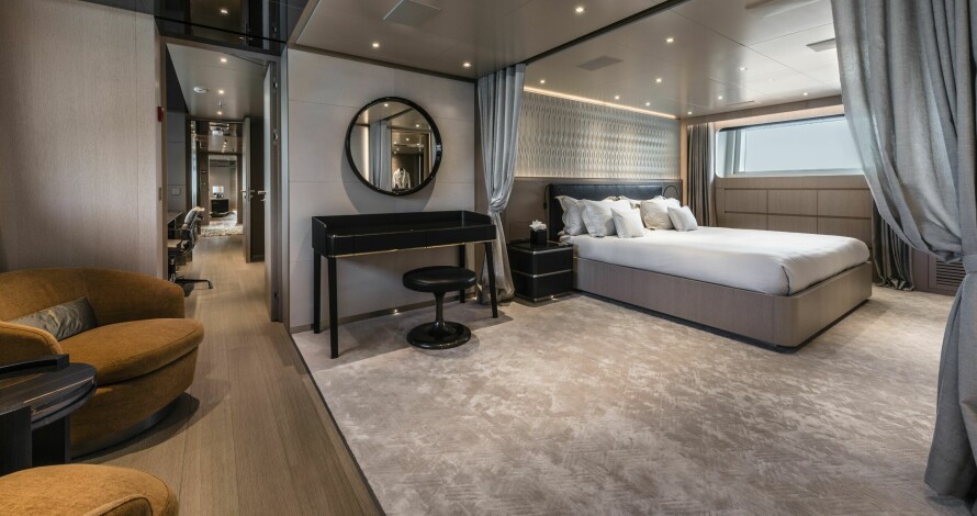 EIERLUGAR: Mye plass og elegante materialer.