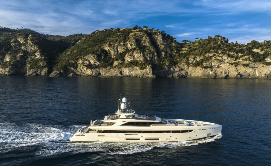 BARE VAKKERT: M/Y Kinda er fjerde yacht på Tankoas 50-meterplattform.