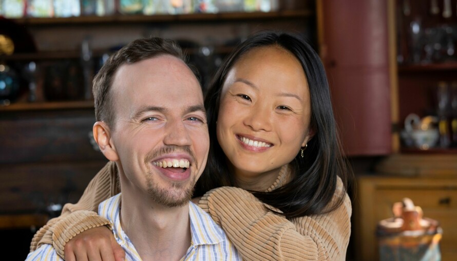 LIVET SMILER: Aslak Maurstad og Martine Hattestad Kveli ble samboere i 2023. – Martine er min største seier, har han tidligere sagt om sin kjære.