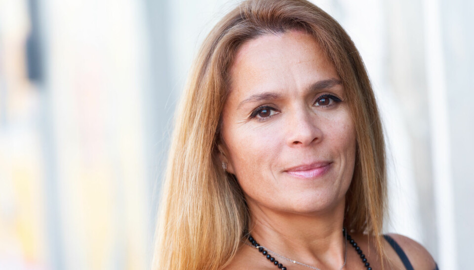 DÅRLIG SELVTILLIT: Kvinnen har dårlig samvittighet både overfor seg selv og sønnen sin, fordi hun bruker mye tid på dystre tanker. Eksperten har råd.