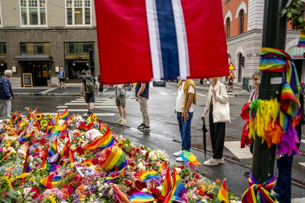 <b>TRAGEDIE:</b> I fjor sommer ble to personer drept og flere skadet under masseskytingen i Oslo. Som følge av dette ble Pride avlyst.