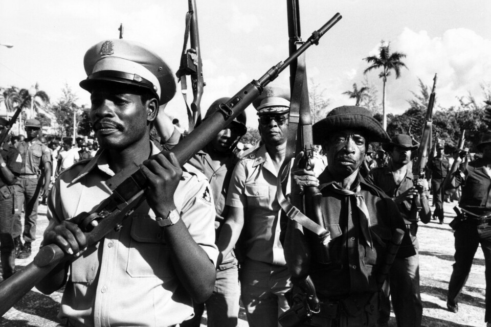 PRIVAT MILITS: Papa Doc brukte sin private milits Tonton Macoute til å undertrykke og terrorisere befolkningen.