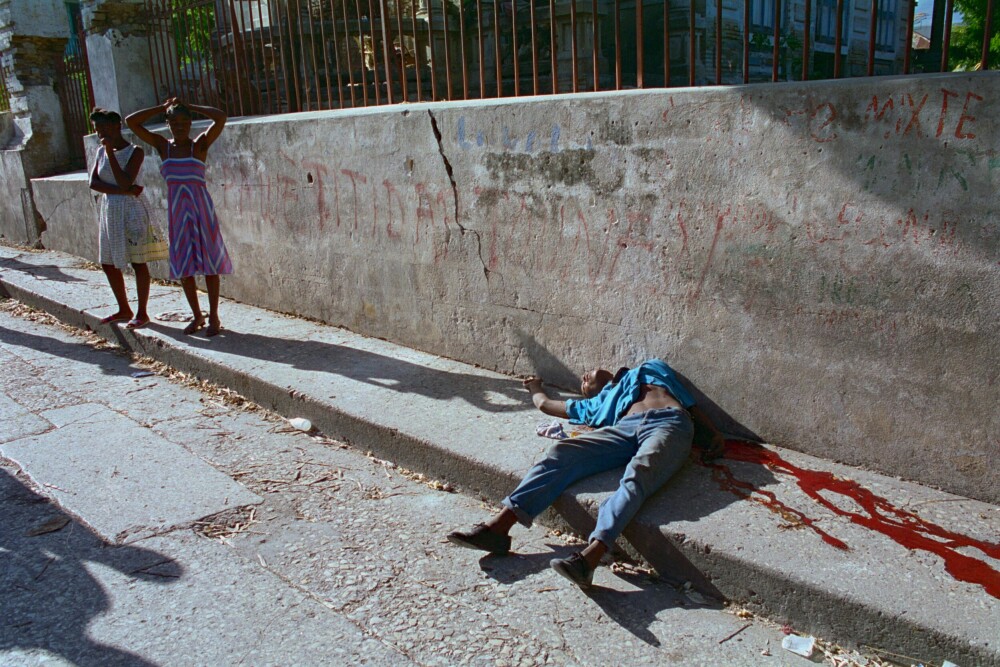 <b>VOLDELIG HISTORIE:</b> Militærkuppet i 1986 bar bud om bedre tider, men demokratiseringen mislyktes og volden fortsatte. Ifølge FN har Haiti siden vært preget av uroligheter og flere militærkupp. Ifølge UD er situasjonen i Haiti svært ustabil med omfattende vold begått av kriminelle gjenger. På grunn av sikkerhetssituasjonen fraråder Utenriksdepartementet reise eller opphold som ikke er strengt nødvendig til Haiti.