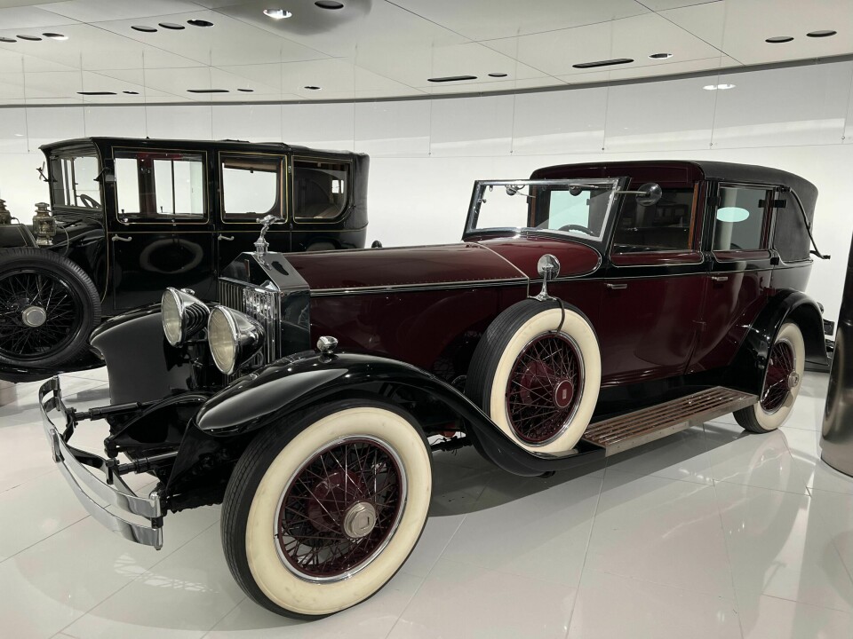 AMERIKANSK ROLLS: Rolls-Royce Phantom 1 ble produsert både i USA og i England. Dette er den amerikanske versjonen fra 1927.