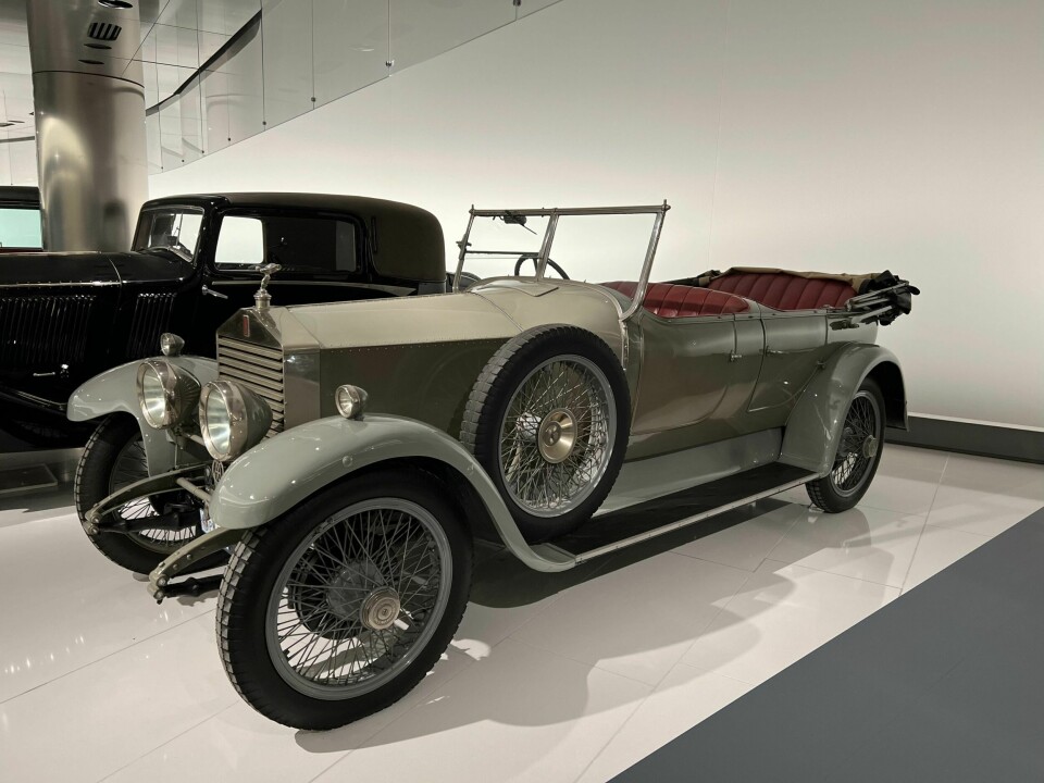 TWENTY: 20-tallsmodellene av Rolls-Royce er godt representert. Dette er en Twenty fra 1927.