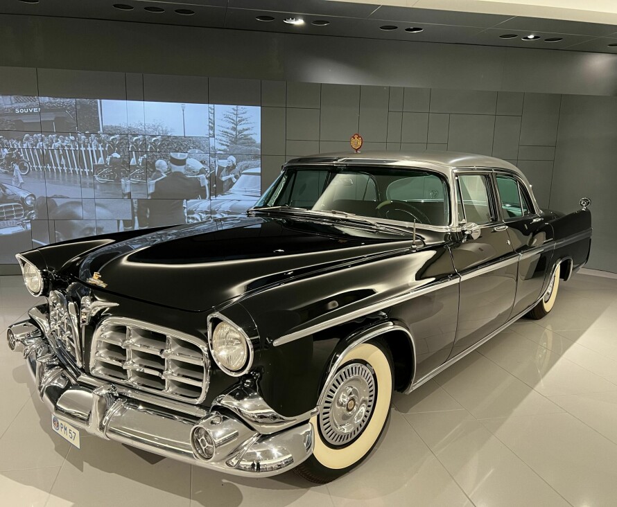 I MØTE MED GRACE: Denne Chrysler Imperial fra 1956 ble blant annet brukt til å møte Grace Kelly da hun kom til fyrstedømmet for å gifte seg med prins Rainier lll.