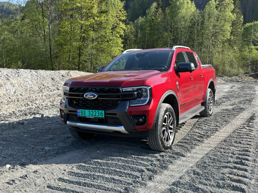 MER MUSKULØS: Den mer boksete fronten gir nye Ranger en mer muskuløs fremtoning enn forgjengeren.