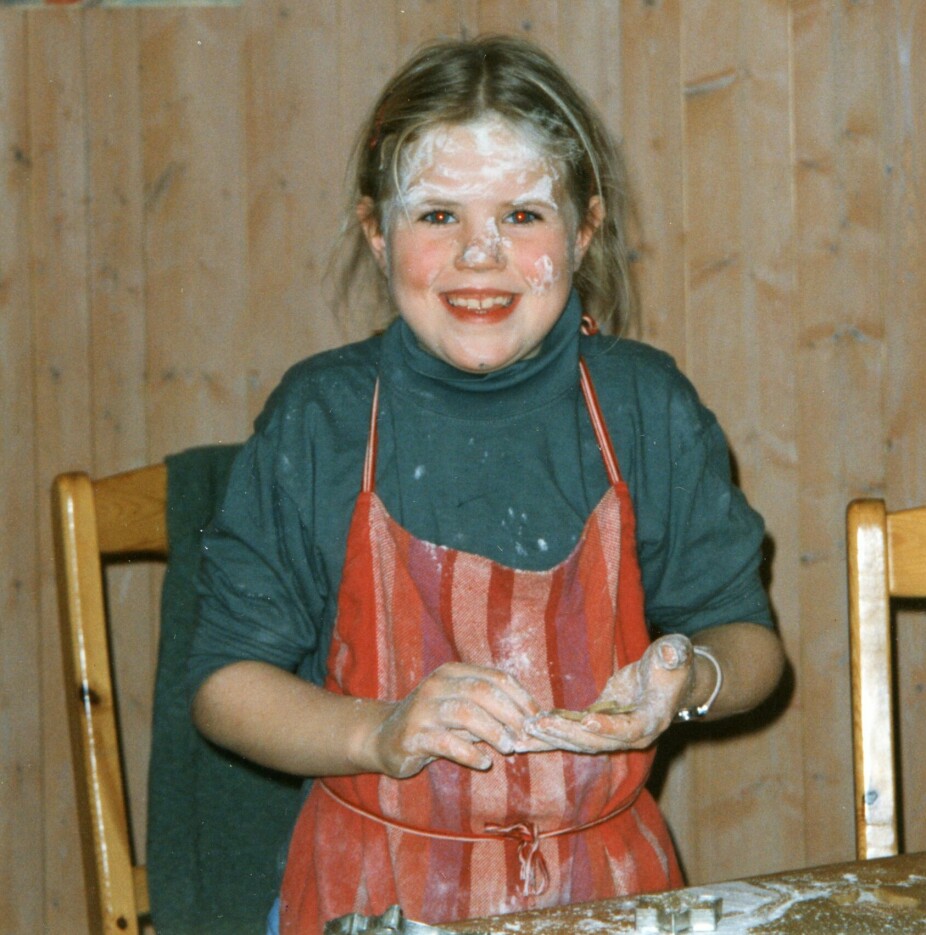 <b>TIDLIG PÅ 'AN:</b> Reneé i gang med pepperkakebaking på kjøkkenet på Camphill-gården.