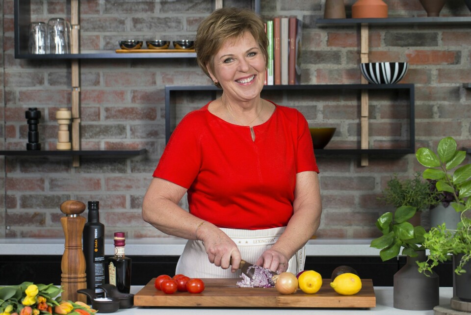 KJENT TV-FJES: I snart 30 år har hun tryllet frem de lekreste retter på TV 2.