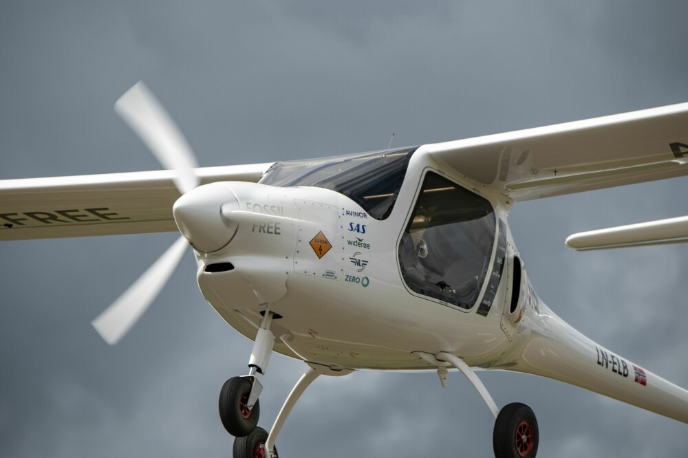 <b>FØRST I VERDEN:</b> Verdens første sertifiserte batteridrevne fly har hittil fløyet ca. 70 timer, de fleste i nærmiljøet rundt Kjeller flyplass.
