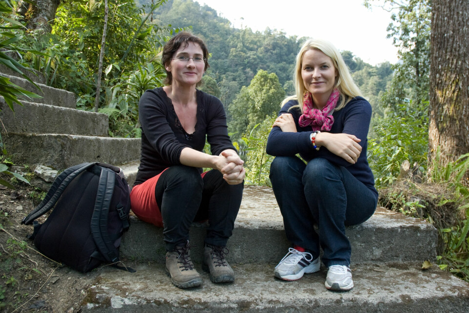 ALLTID BEREDT: NRK-reporter Kristi Marie Skrede har fulgt kongehuset i over ti år og er fascinert av hvor godt forberedt kronprinsen alltid er når han stiller på et oppdrag. Her er hun på reise med kronprinsessen i Sikkim i India