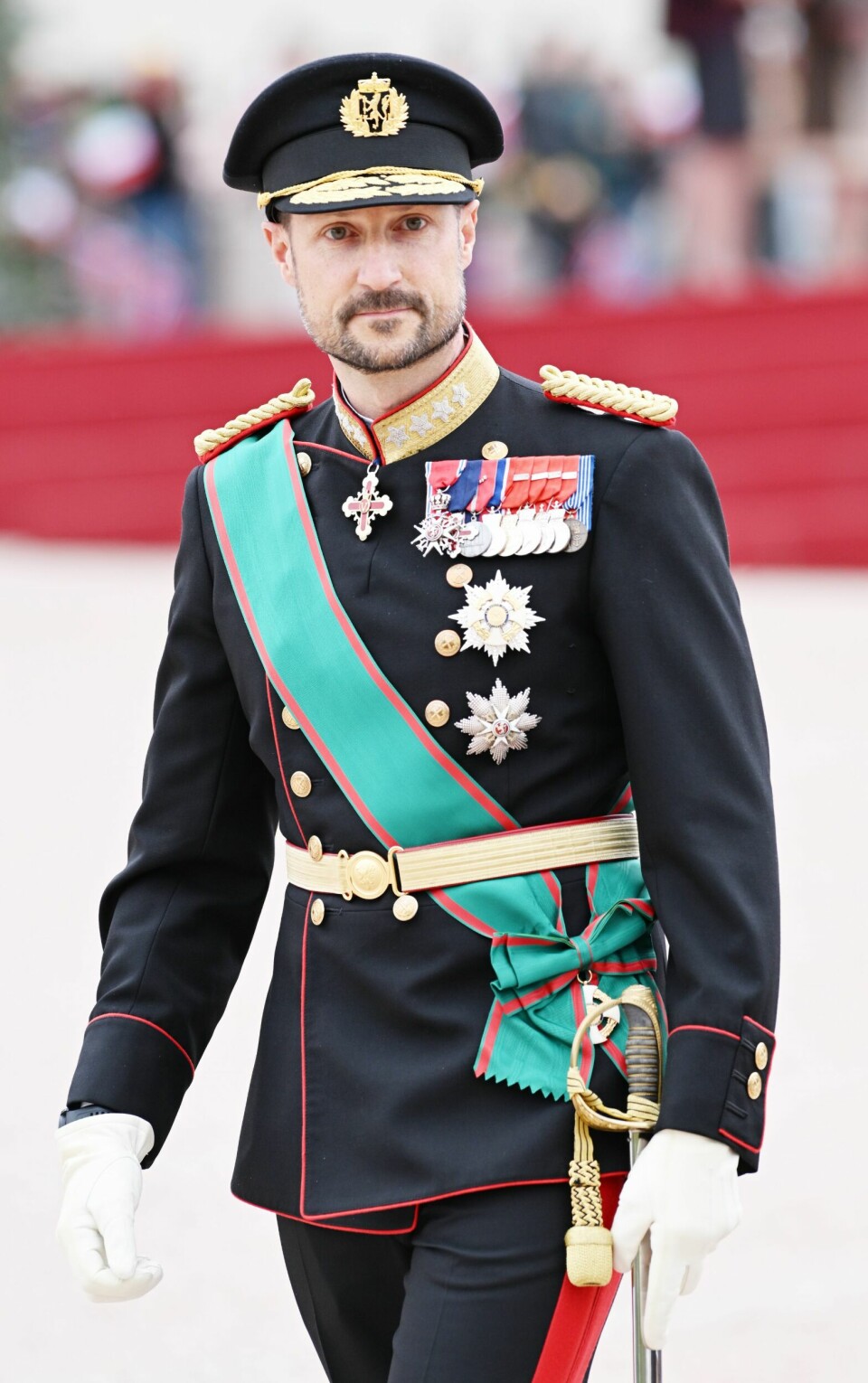 FREMTIDENS KONGE: En dag skal kronprins Haakon overta tronen, det har hele hans oppdragelse og utdannelse forberedt ham på. Vi er ikke et sekund i tvil om at han vil klare å fylle rollen.