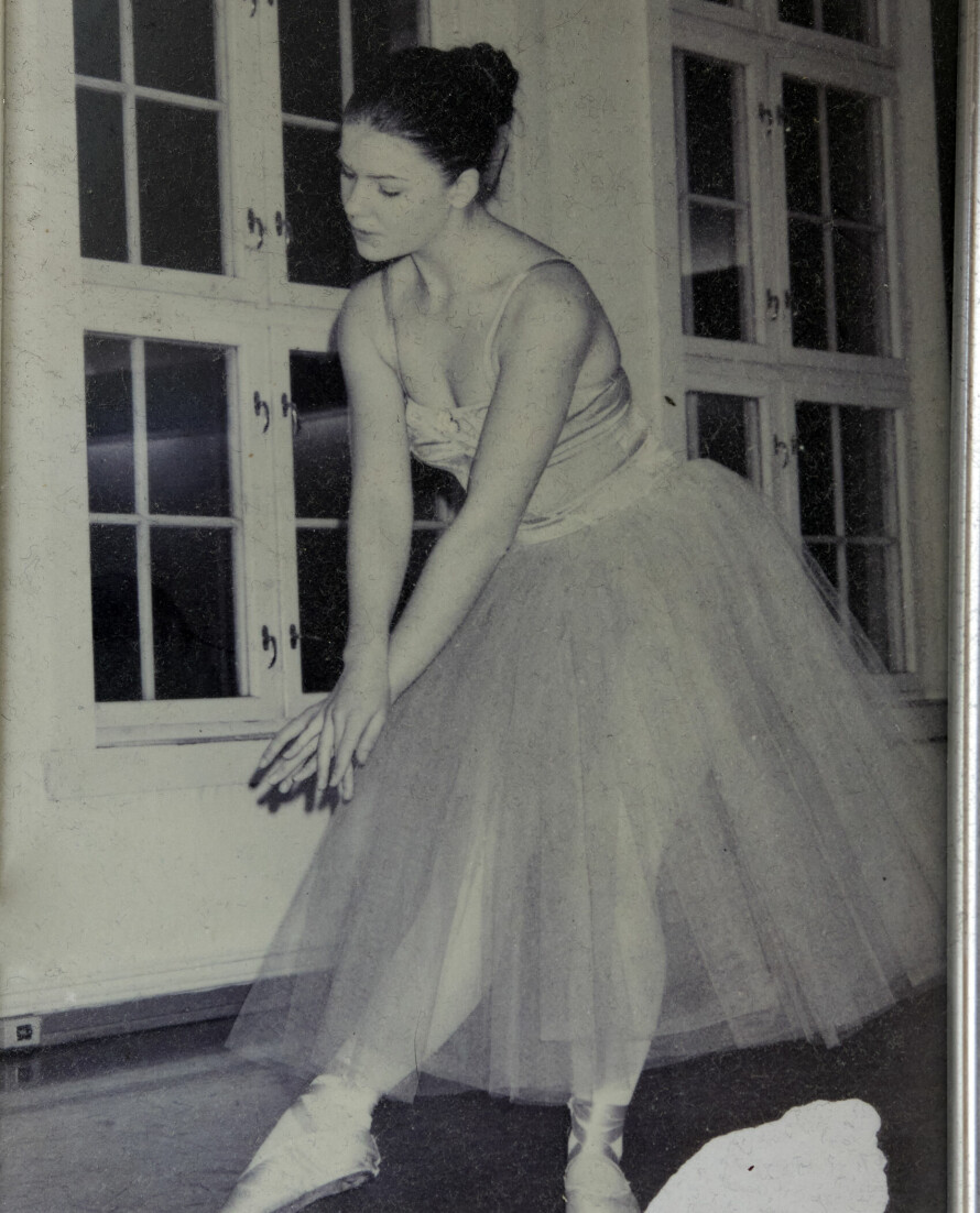 BALLERINA: Dansen har fulgt Maria gjennom hele livet. Som ung jente gikk hun på ballettlinjen ved Fagerborg videregående skole i Oslo.