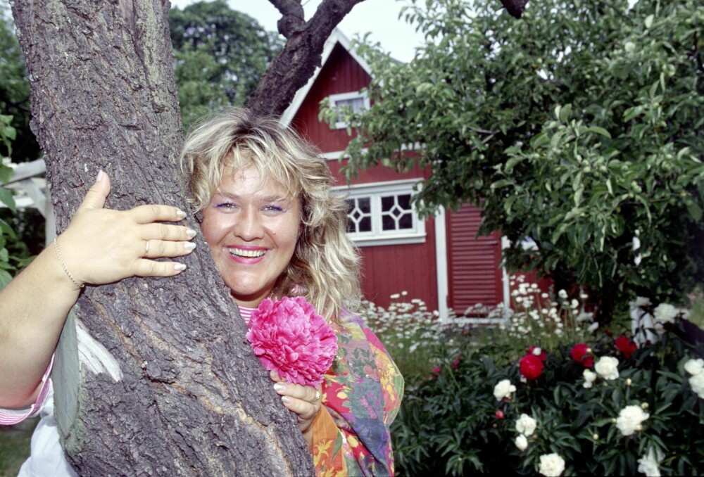 <b>PORTVEIEN 2:</b> Eli ble landskjent som en av programlederne i barne-tv-programmet Portveien 2. Programmet ble sendt på NRK på 1980-tallet. 