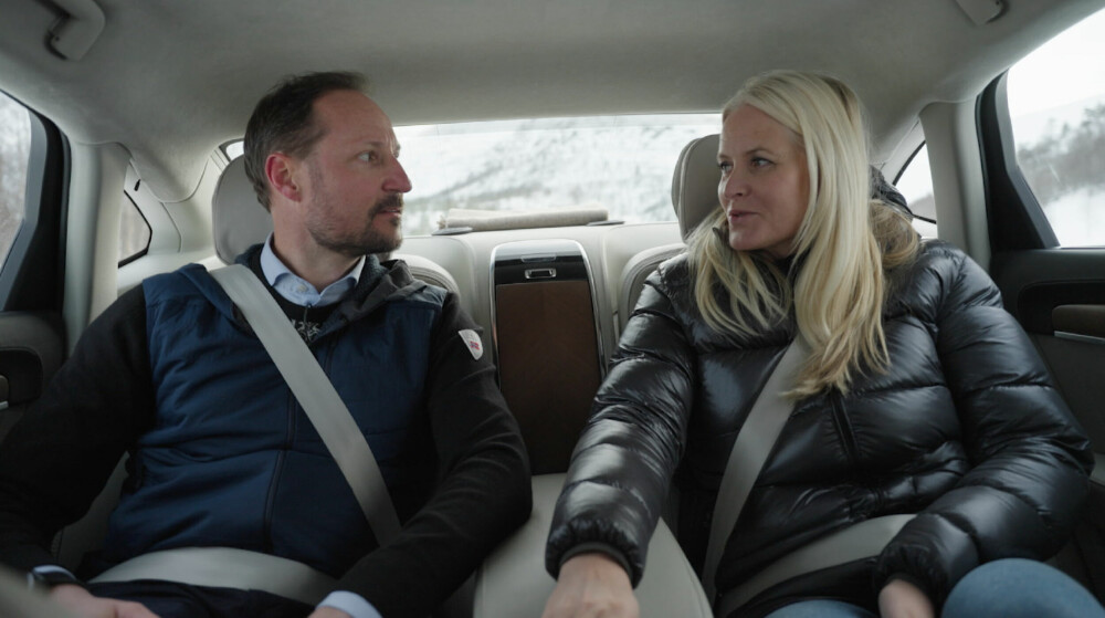 <b>TETT PÅ:</b> Et TV-team har fulgt kronprins Haakon og kronprinsesse Mette-Marit de siste månedene. Resultatet får du se på TV2.