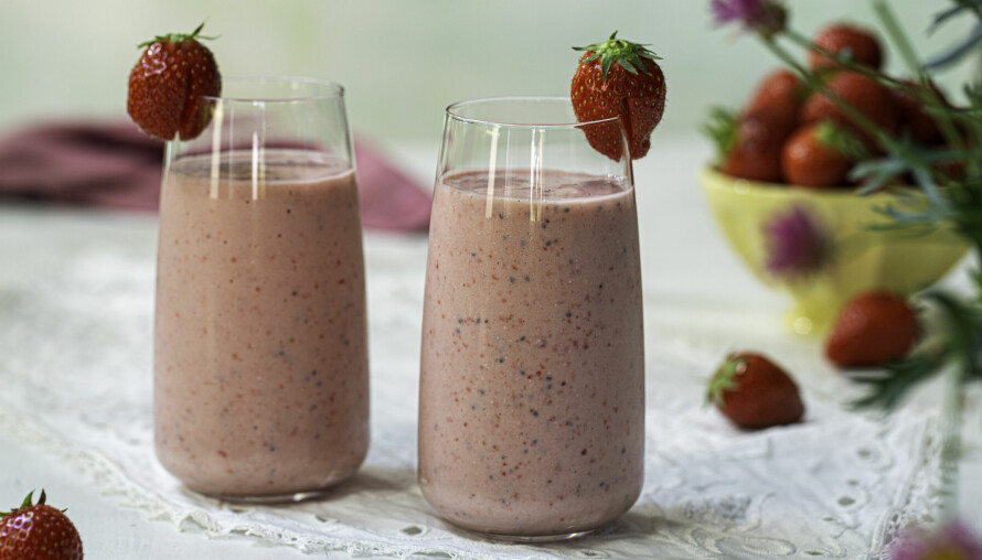 FRISKT OG GODT: En smoothie går raskt å lage i blenderen.