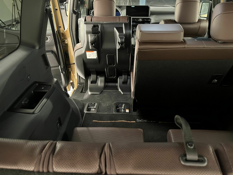 UTVALG: Land Cruiser kan fås med to, fem eller syv seter i Norge.