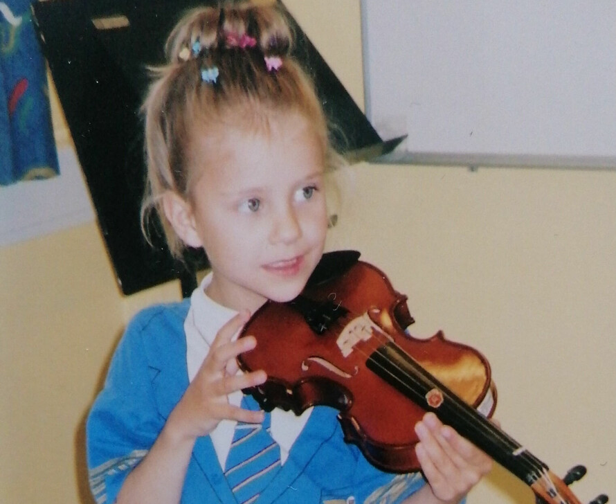 IKKE SOM ANDRE JENTER: Nanna Sofie var ikke gamle jenta da hun skjønte at noe ikke stemte. Her avbildet i barndommen.