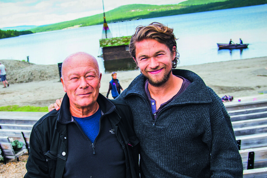 JAKOB OFTEBRO: Jakob Oftebro er sønn av skuespillerveteranen Nils Ole Oftebro, som har spilt en avgjørende rolle for Jakobs yrkesvalg. Her fra da de spilte «Peer Gynt» sammen på Gålå i 2018.
