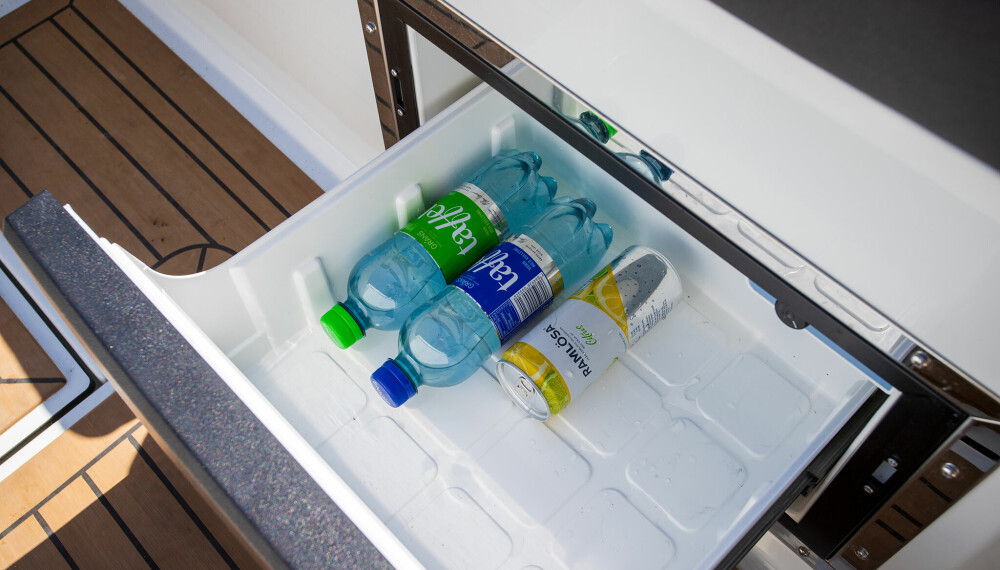 På boks: Kjøleskuff tar lite plass og dekker behovet når ikke lang overnatting står på programmet.