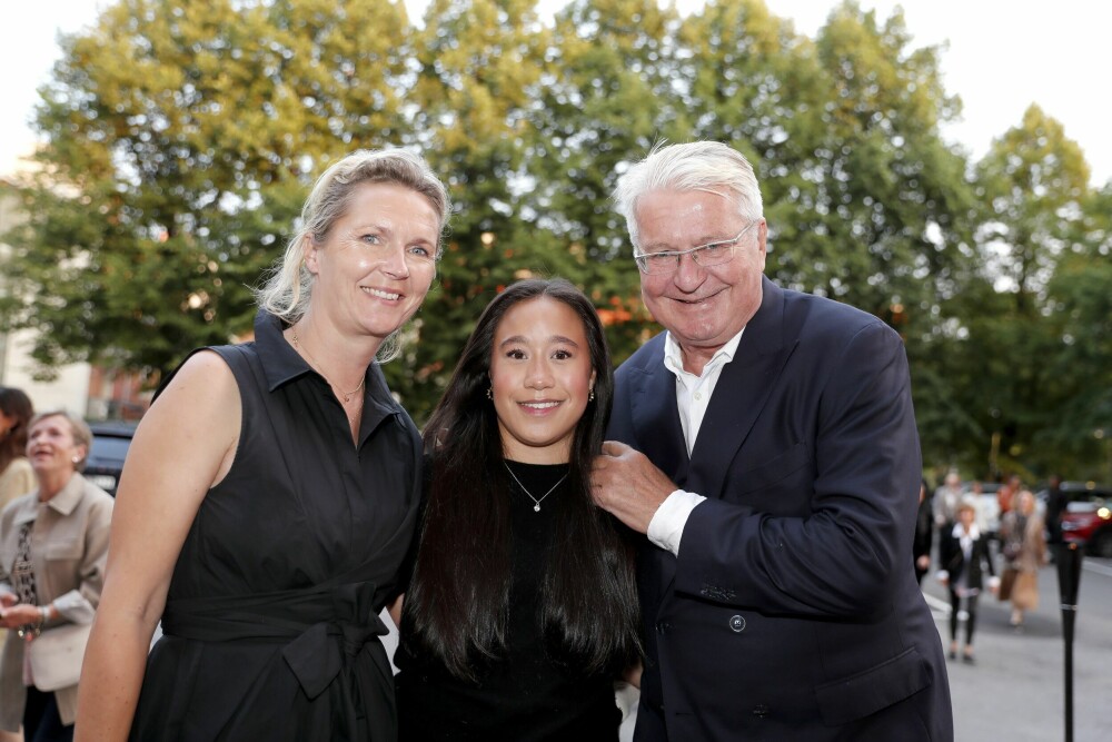 <b>FABIAN STANG:</b> Oslos tidligere ordfører og kona Catharina Munthe hadde med seg datteren Amanda-Sofie til premieren.