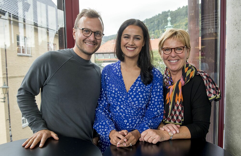 <b>POPULÆR TRIO:</b> Programlederne Espen Fiveland og Desta Marie Beeder sammen med kokken Wenche.