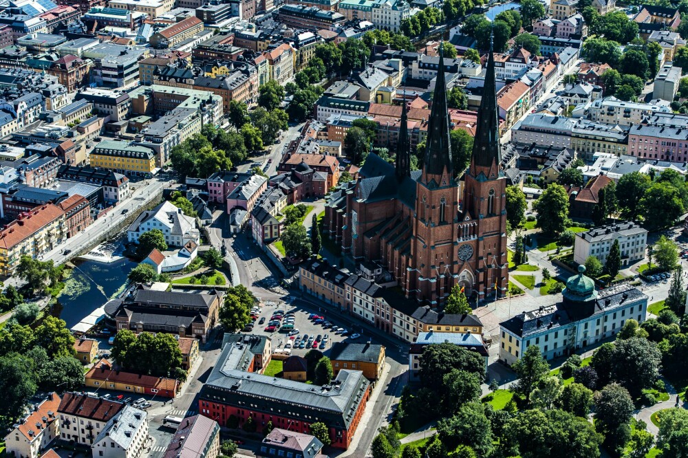 <b>BRENNPUNKT UPPSALA:</b> Den gamle, ærverdige universitetsbyen Uppsala nord for Stockholm er sentrum for gjengkrigen som ryster Sverige og som flere i Norge frykter skal smitte over.