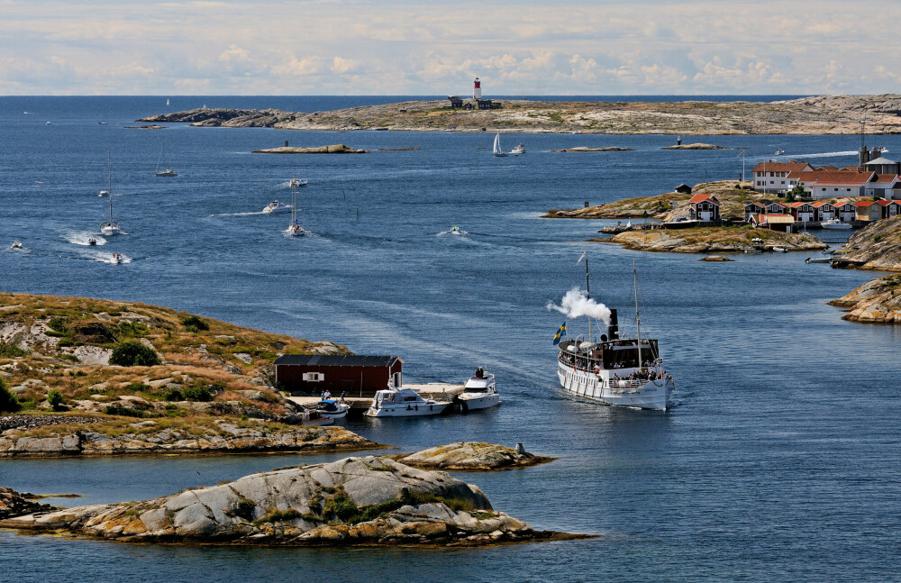 <b>FOR BOBIL:</b> Bohuslänkysten, her representert ved Smögen og Hållö, forbindes kanskje oftest med båt, men området er et eldorado for bobilturisme.
