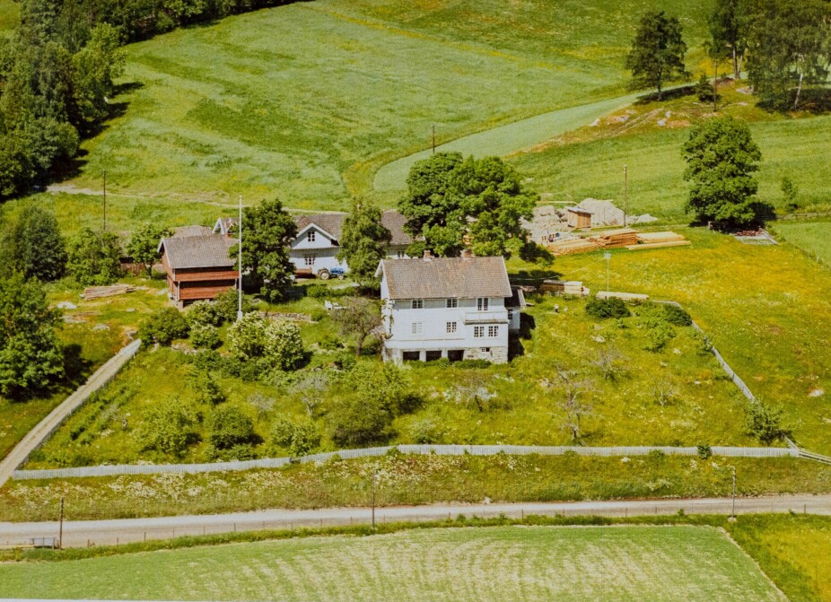 <b>SLEKTSGÅRD:</b> I tre generasjoner har Torgunrud vært i slekten til Kjell Ola Dahl. Her er et flyfoto av gården. 