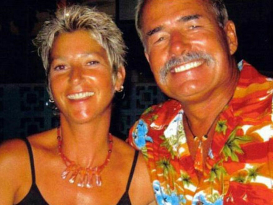 SAMMEN TIL DET SISTE: − Uansett hva som skjer, får vi være sammen, skal Tom ha sagt til Jackie før ekteparet ble kneblet, påsatt håndjern og ført opp på dekk og festet til båtens anker.