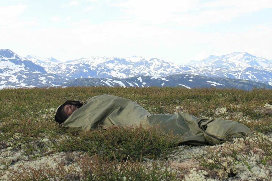BUSHMEN: Selv om Hideout Thermo kommer dårligst ut i denne testen, er den langt fra en dårlig fjellduk.