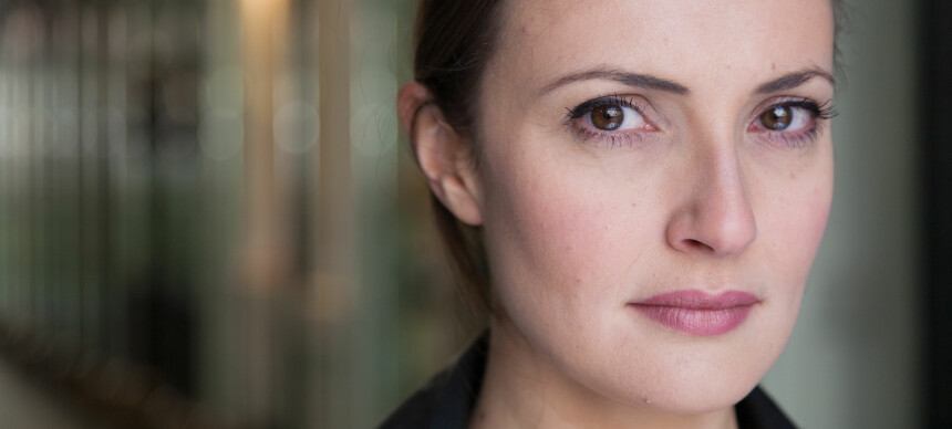 Jeg dro tidligere hjem fra hytta for å overraske forloveden min. Da jeg åpnet døren, frøs jeg til is