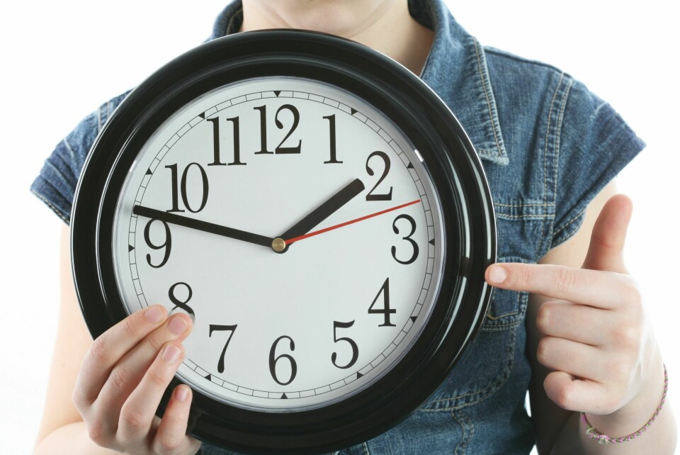 TILBAKE: Søndag natt klokken 03:00 skal klokken en time tilbake.