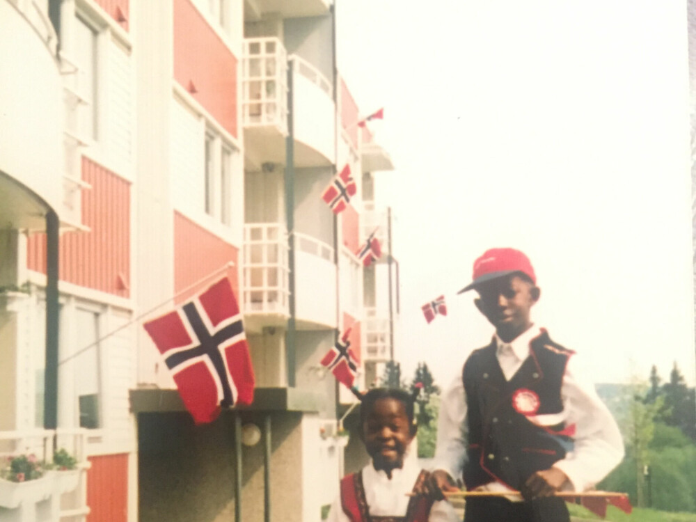 <b>NORSK:</b> Mush ville se ut som de norske barna på 17. mai og tok på seg fotballnikkersen. 