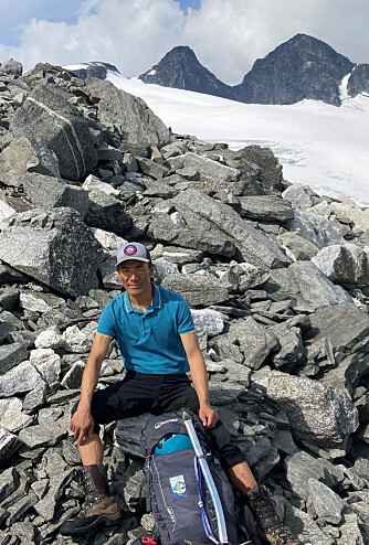 <b>I NORSK FJELLHEIM:</b> Dawa Tenjim er blant de ti eneste i verden som har besteget K2 om vinteren, men trives også godt i den norske fjellheimen. Her avbildet på tur på Geita ved Leirvassbu sommeren 2022.