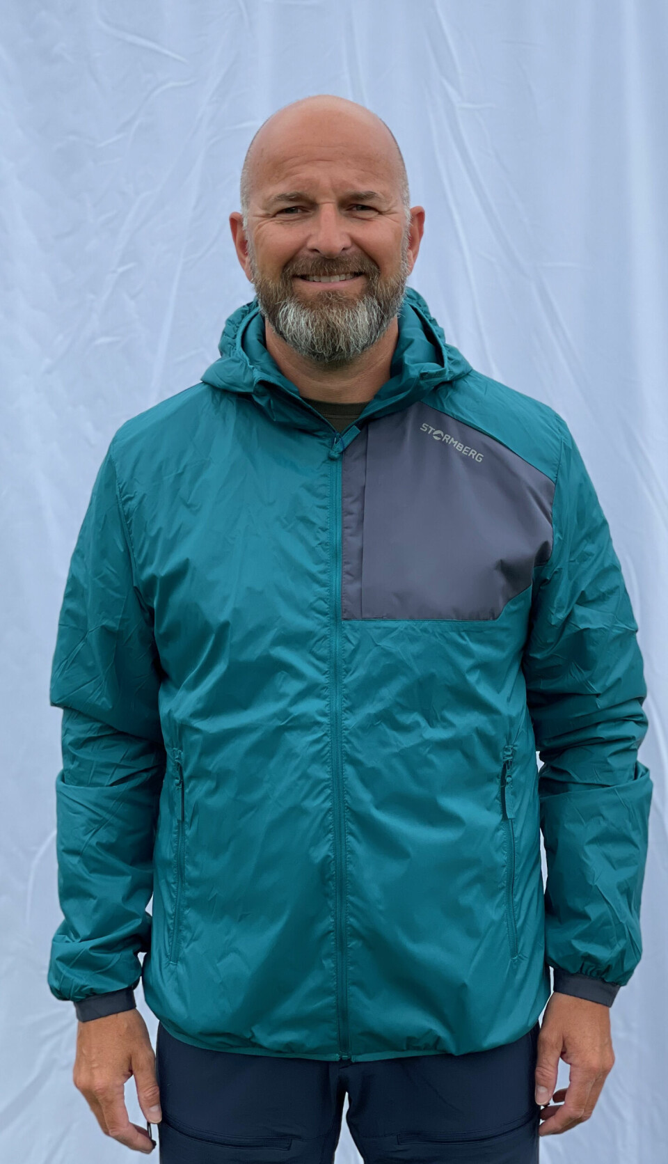 STORMBERG LYNGEN: Den rimelige jakken kan nok ikke sammenlignes med den dyre når det kommer til kvalitet og bruk, men om den passer dine behov er det mye å spare.
