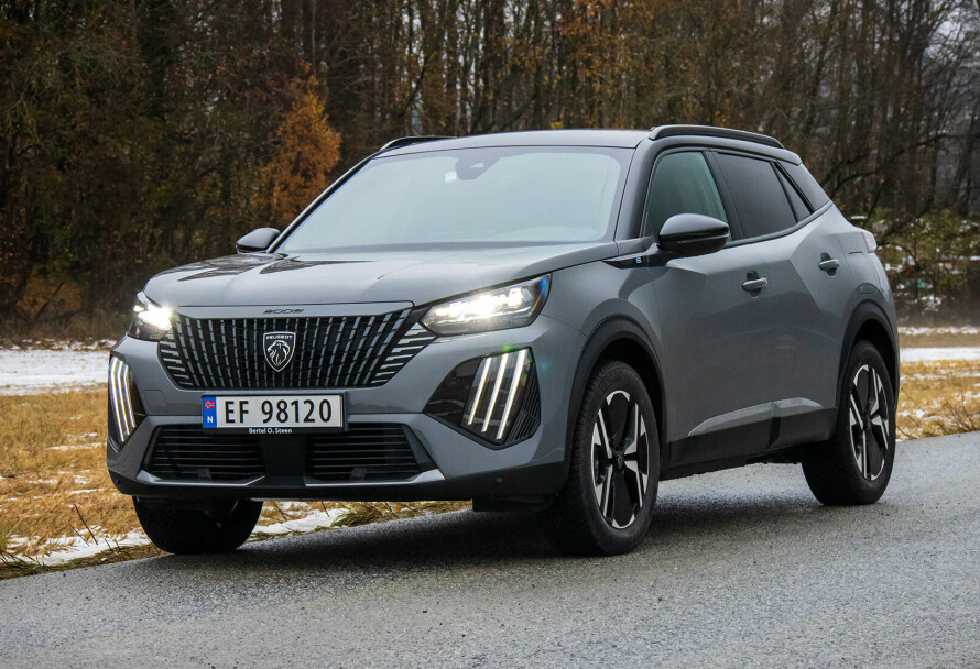 Facelift: E-2008 får nå oppdatert design, splitter ny motor, større batteri og 406 kilometer oppgitt rekkevidde.