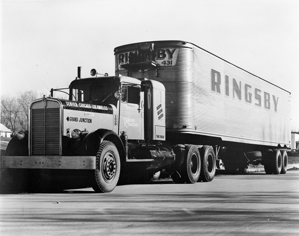 KAHYTT: I 1947 overrasket Kenworth igjen, denne gang med separat sleeper.