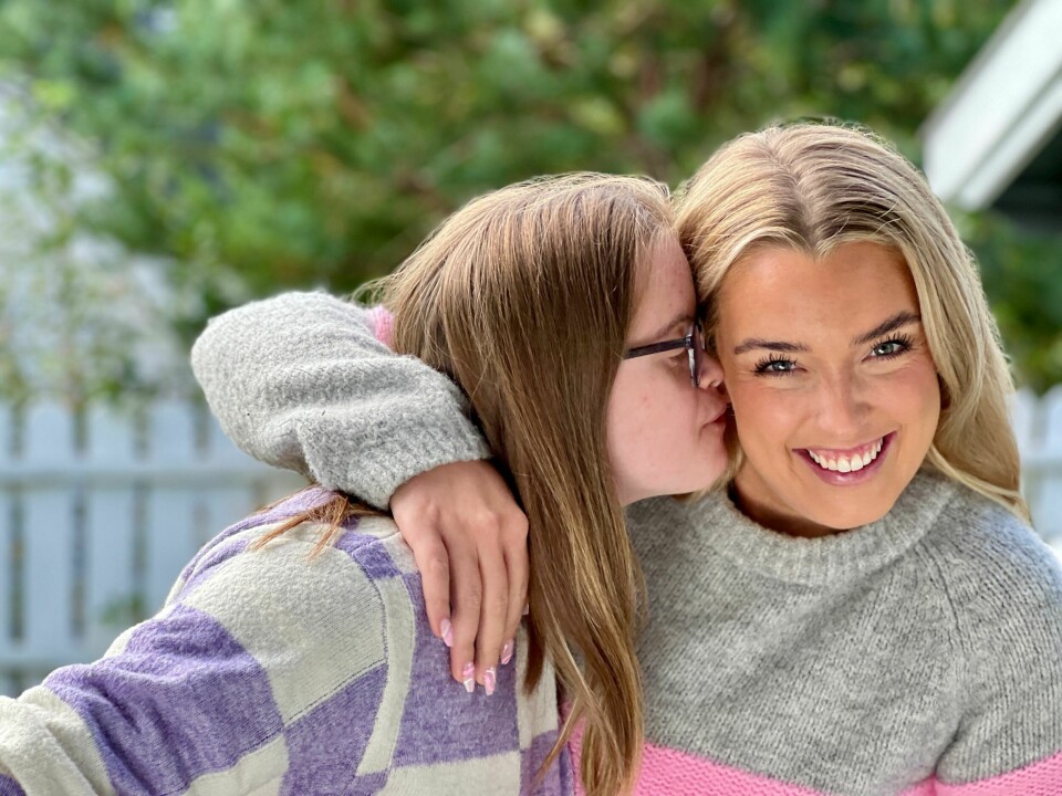 SUPERTEAM: Søstrene har smeltet manges hjerter med sine åpenhjertelige og ekte samtaler og diskusjoner på Instagram og TikTok.