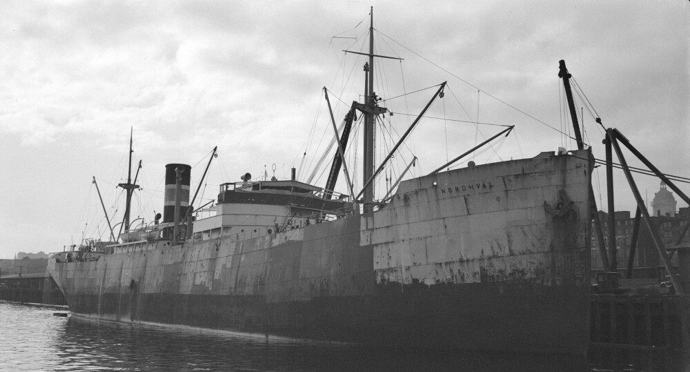 <b>FEM ÅR TIDLIGERE:</b> Nordhval fotografert i Vancouver i mai 1936, før hun ble omdøpt til Donerail.