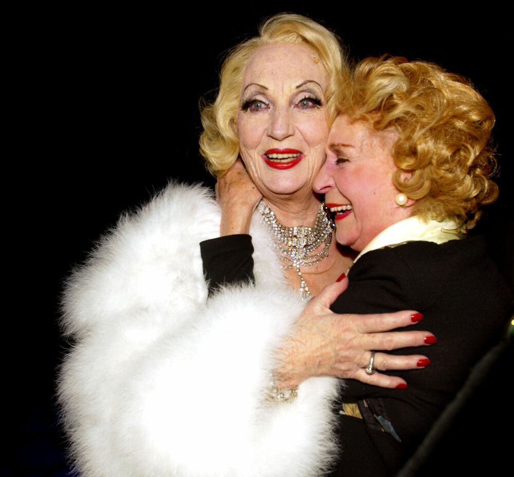 <b>FULL AV BEUNDRING:</b> Elsa gjenskapte divaen Marlene Dietrich på scenen i 2003. Hun fikk ros for sin fabelaktige tolkning fra en annen diva, Wenche Foss.