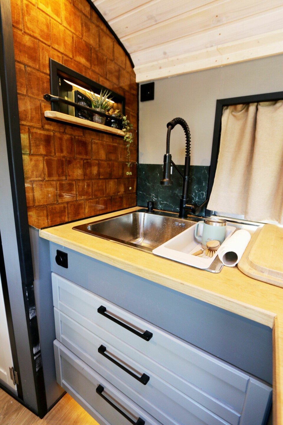 RESTAURANTKRAN: Rustikt og gjennomført.