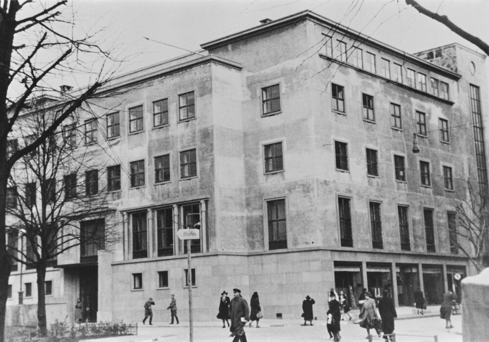 <b>SKREKKENS HUS:</b> Veiten 3 midt i Bergen sto nyoppført i 1940 og skulle egentlig romme foreningen for Håndverk og Industri, men ble overtatt av Gestapo.  