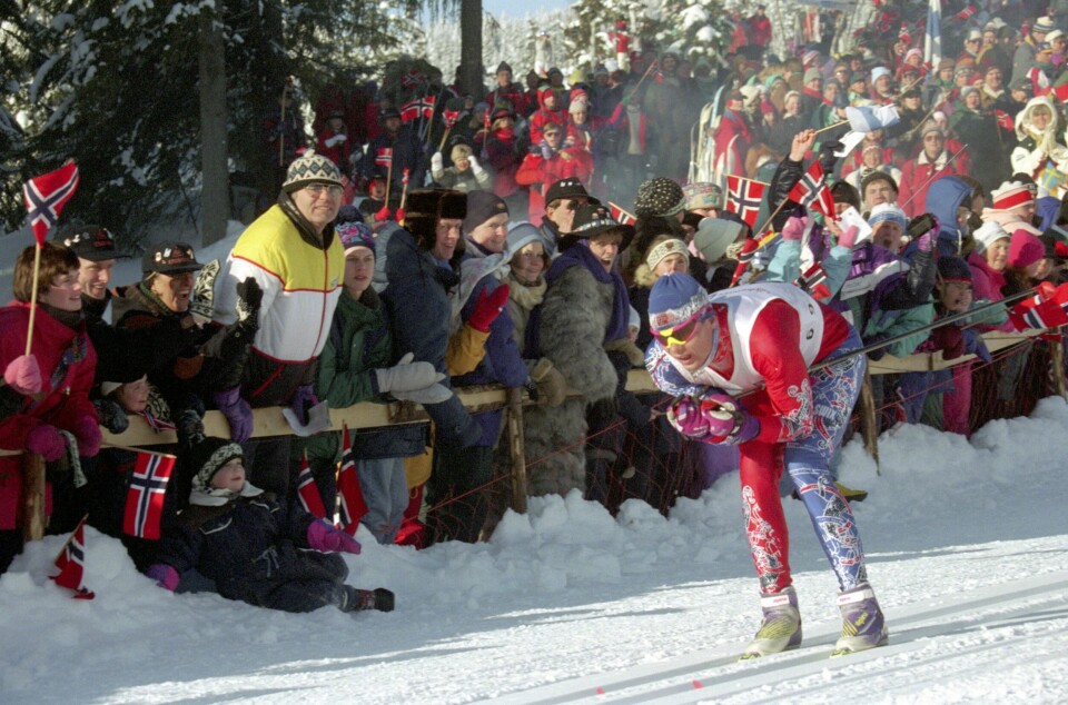 OUTSIDEREN: Thomas Alsgaard var mest med for å få erfaring, men endte på toppen av seierspallen på 3-mila.