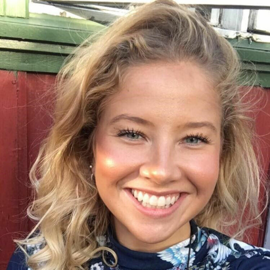 GODE DAGER: – En deilig sommerdag i 2017, en fin venninnegjeng sitter ute i gaten på Bakklandet i Trondheim og skal på Pstereo -festivalen. For øvrig var det der jeg møtte min samboer året før.